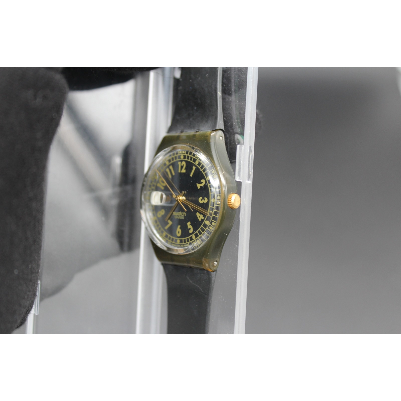 Vintage 1992 Swatch Gent DayDate Black Gold Dial Olive Case Swiss Quartz Watch